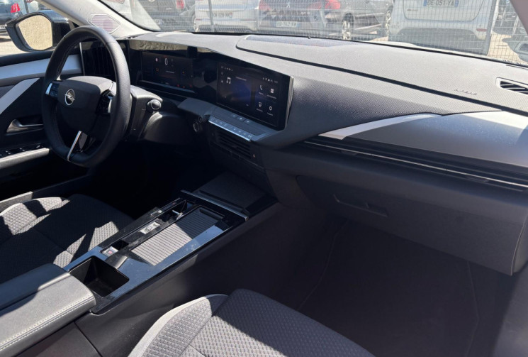 Opel Astra OPEL ASTRA 1.2 136 édition hybrid
