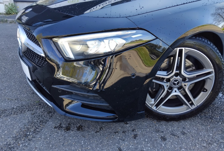 Mercedes Classe A 220 4 MATIC 190 CV AMG LINE - Suivi Mercedes - Sièges chauffants - Attelage