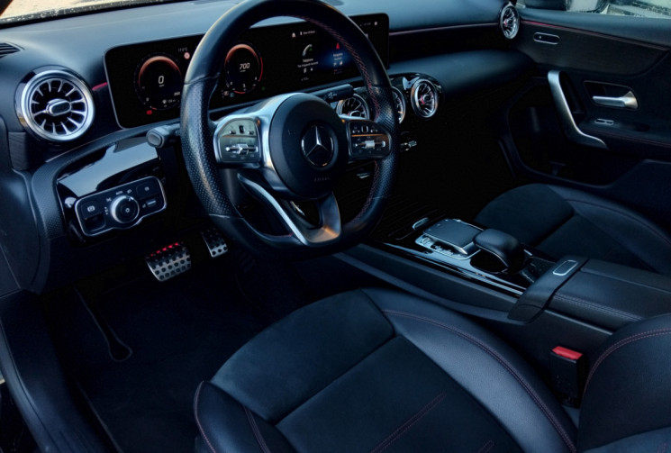 Mercedes Classe A 220 4 MATIC 190 CV AMG LINE - Suivi Mercedes - Sièges chauffants