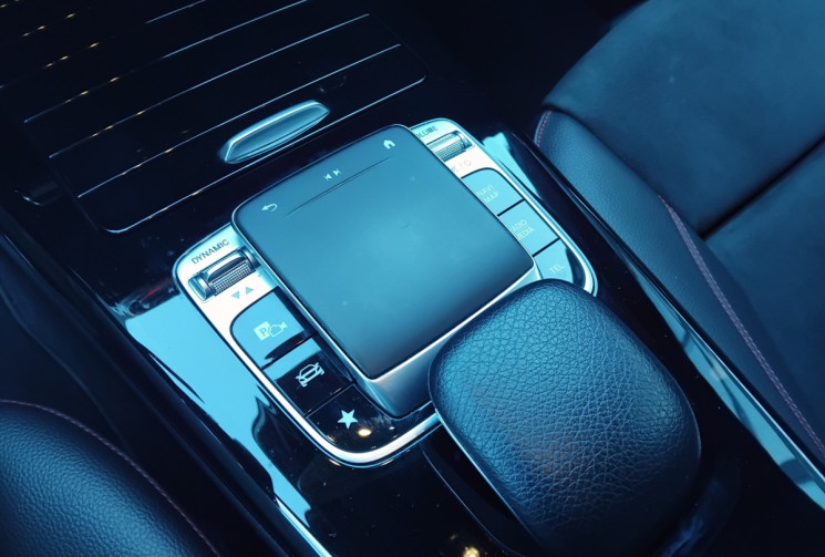 Mercedes Classe A 220 4 MATIC 190 CV AMG LINE - Suivi Mercedes