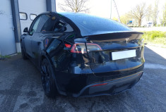 Tesla Model Y Performance AWD 534 CH - Attelage - Première Main