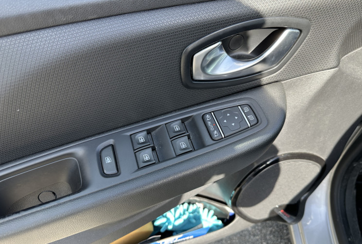 Renault Clio IV Phase 2 0.9 TCe Energy S&S 90 CV INTENS