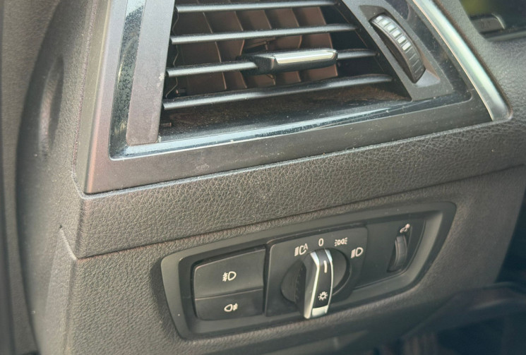 BMW Série 1  114 D M SPORT