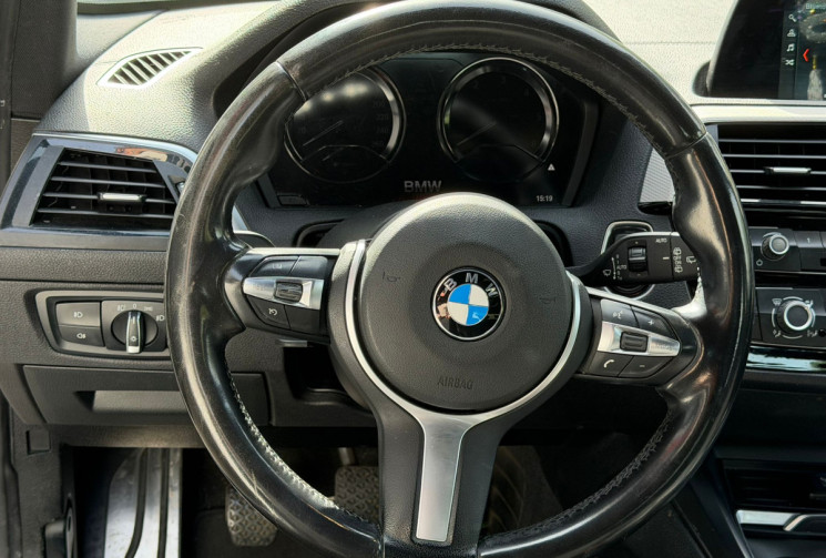 BMW Série 1  114 D M SPORT