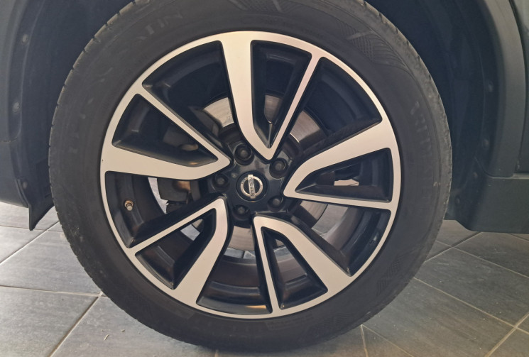 Nissan X-Trail  1.6 dCi 130 N-Connecta 7 places  toit pano camera 360 - suivi entretien 