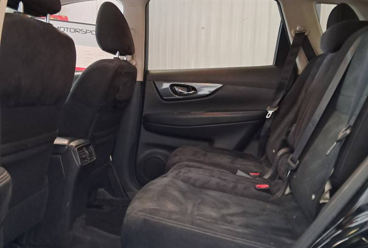 Nissan X-Trail  1.6 dCi 130 N-Connecta 7 places  toit pano camera 360 - suivi entretien 