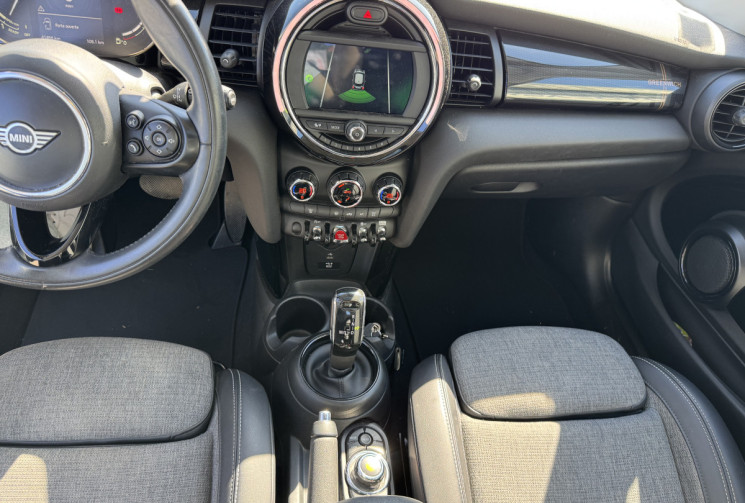 Mini Mini (F56) COOPER 1.5 136 Ch EDITION GREENWICH BVA7 * TOIT OUVRANT * CARPLAY
