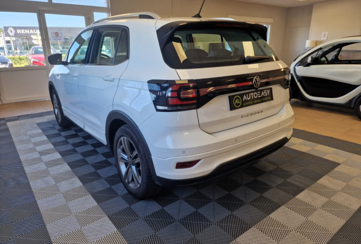 Volkswagen T-Cross 1.0 TSI 110 CARAT / PACK R-LINE / SUIVI VOLKSWAGEN