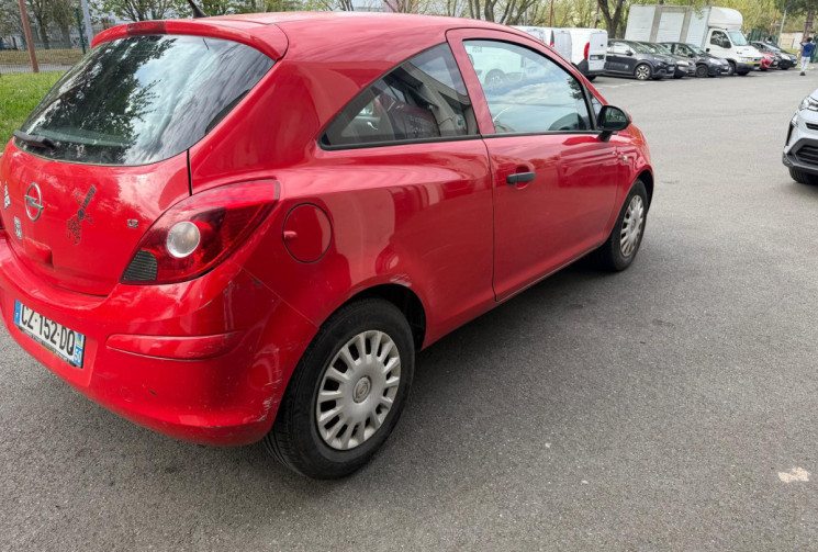 Opel Corsa 1.2 Essentia Twinsport 3 portes