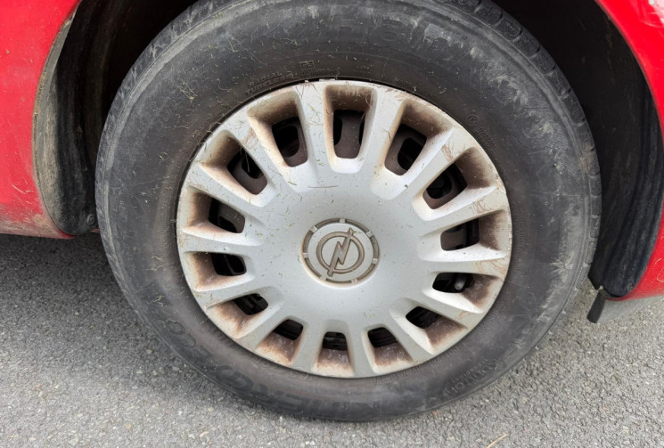 Opel Corsa 1.2 Essentia Twinsport 3 portes