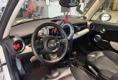 Mini Cooper SD 143 CH PACK RED HOT CHILI BVA / MOTEUR A CHAINE