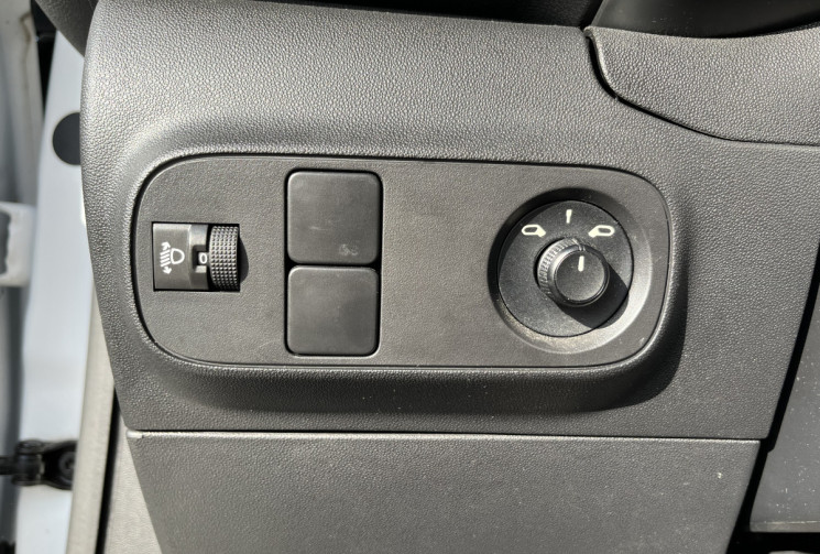 Citroën C3 Société  BlueHDi 100 BVM6 Feel Nav 