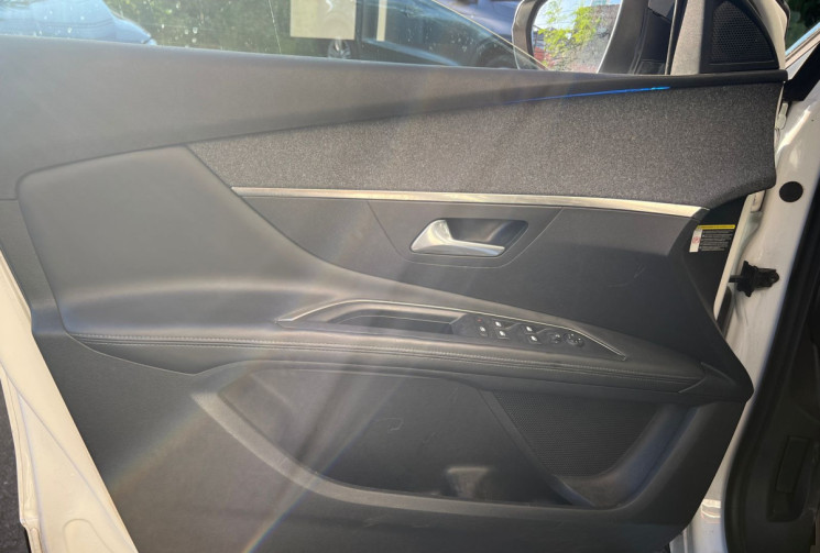 Peugeot 3008  II 1.6 BlueHDi EAT6 S&S 120 cv CROSSWAY