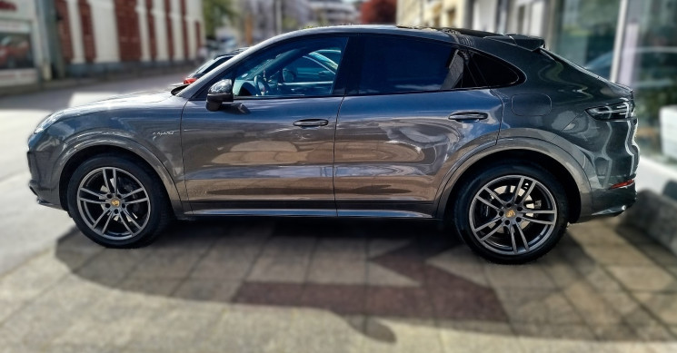 Porsche CAYENNE COUPE E-HYBRID 3.0L V6 462ch BVA FR 