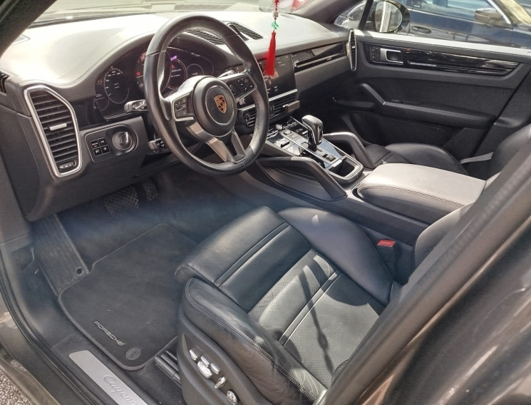 Porsche CAYENNE COUPE E-HYBRID 3.0L V6 462ch BVA FR 