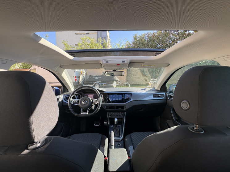 Volkswagen Polo  1.0 TSI 95 ch R-Line DSG7 / Toit ouvrant / Historique complet