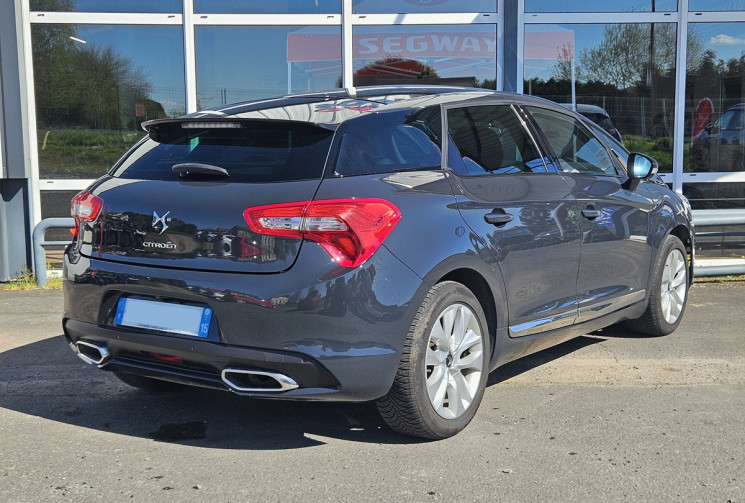 Citroën DS5 1.6 BLUE HDI 120 SO CHIC
