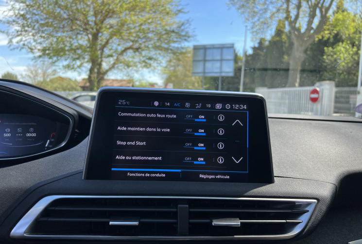 Peugeot 3008 1.2 Puretech 130 EAT6 Allure Business / Distribution OK / 1ère Main / Toit Ouvrant