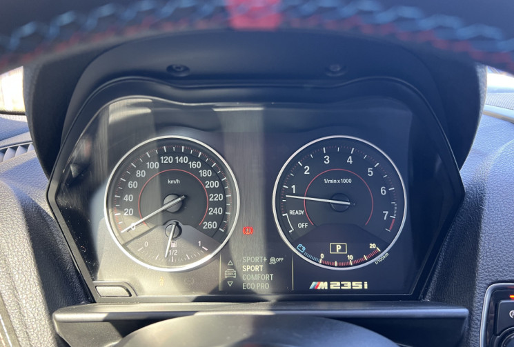 BMW Série 2 M235i xDrive 3.0 326 / Harman Kardon / Sièges Chauffants / Vidange Boite OK 