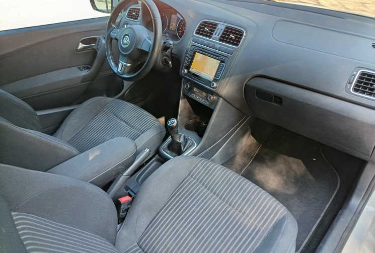 Volkswagen Polo 1.2 TSI 105CH - SPORTLINE - 1ère MAIN - Suivi VW - Radars - Navi
