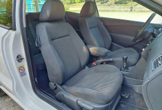 Volkswagen Polo 1.2 TSI 105CH - SPORTLINE - 1ère MAIN - Suivi VW - Radars - Navi