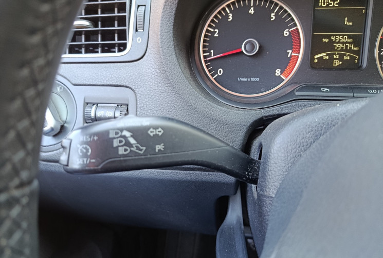 Volkswagen Polo 1.2 TSI 105CH - SPORTLINE - 1ère MAIN - Suivi VW - Radars - Navi