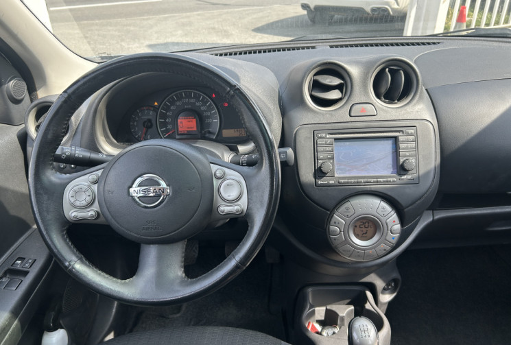 Nissan Micra IV (2) 1.2 80 Ch TEKNA * TOIT PANORAMIQUE * GPS * CLIM AUTO * BLUETOOTH