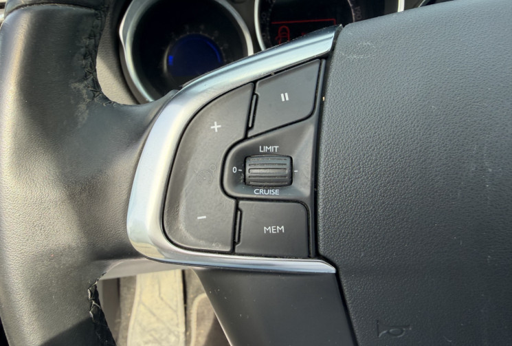 DS DS 4 Crossback 1.6 Blue HDi 120 Executive