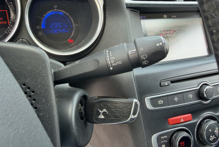 DS DS 4 Crossback 1.6 Blue HDi 120 Executive