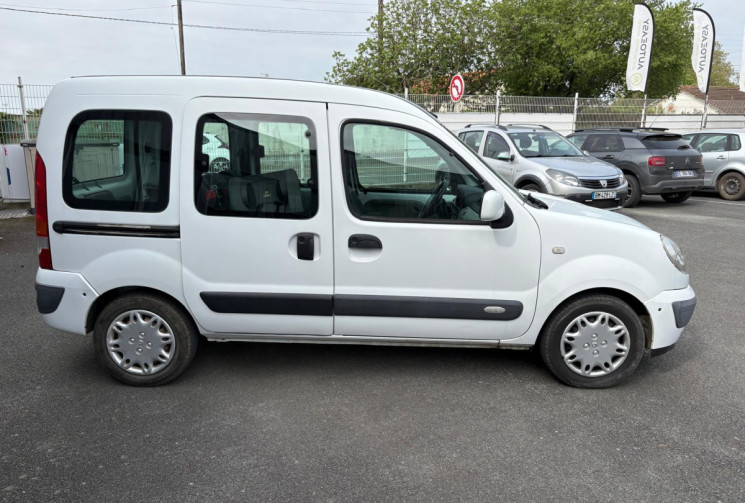 Renault Kangoo  Phase 2 1.6  95 LUXE PRIVILEGE / BOITE AUTOMATIQUE / GARANTIE 12 MOIS 