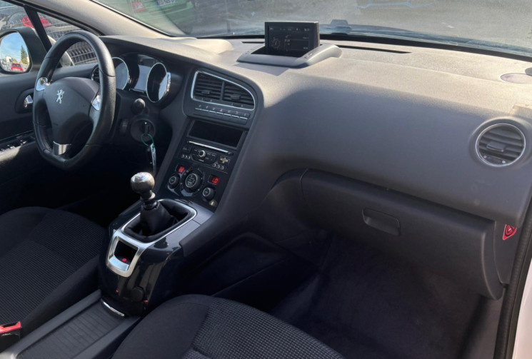 Peugeot 5008 1.6 HDi FAP - 115 - 7pl Allure PHASE 2