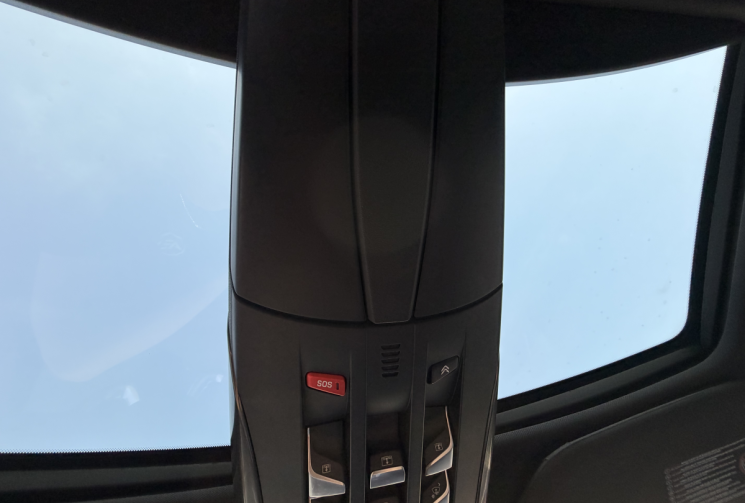 DS DS5 2.0 HDI S&S 200cv BOÎTE AUTO SPORT CHIC / Historique d'entretien/ tout options/rien a prevoir