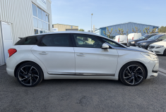 DS DS5 2.0 HDI S&S 200cv BOÎTE AUTO SPORT CHIC / Historique d'entretien/ tout options/rien a prevoir