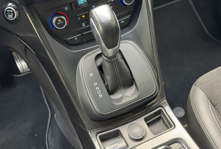 Ford Kuga 1.5 TDCi 120 ST Line 4x2 Powershift / Camera / Carplay / Entretien OK / Garantie 6mois