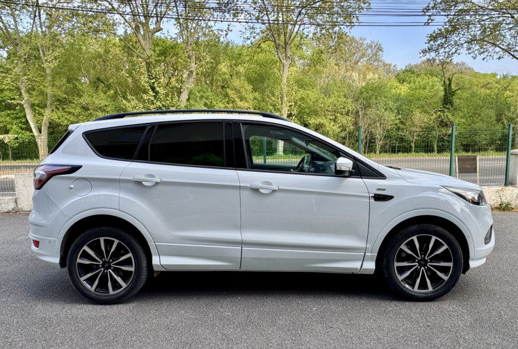 Ford Kuga 1.5 TDCi 120 ST Line 4x2 Powershift / Camera / Carplay / Entretien OK / Garantie 6mois