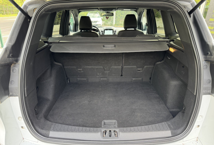 Ford Kuga 1.5 TDCi 120 ST Line 4x2 Powershift / Camera / Carplay / Entretien OK / Garantie 6mois