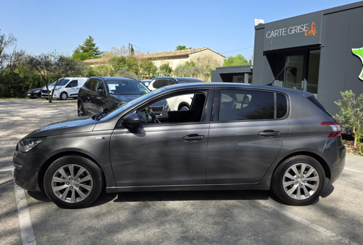 Peugeot 308 1.2  82 cv PACK STYLE / 1ere Main / 