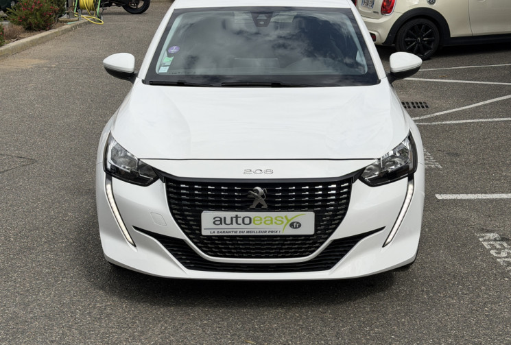 Peugeot 208 1.2 PureTech 100 ch S&S Active Business / Entretien Peugeot / Kit distrib fait fin 2025