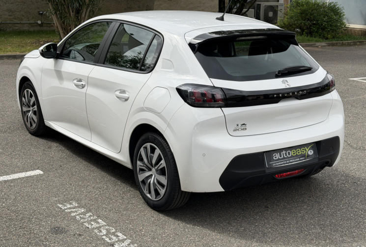 Peugeot 208 1.2 PureTech 100 ch S&S Active Business / Entretien Peugeot / Kit distrib fait fin 2025