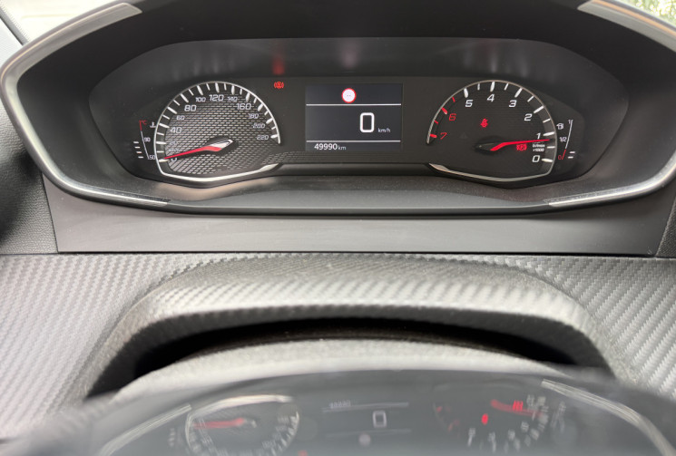 Peugeot 208 1.2 PureTech 100 ch S&S Active Business / Entretien Peugeot / Kit distrib fait fin 2025