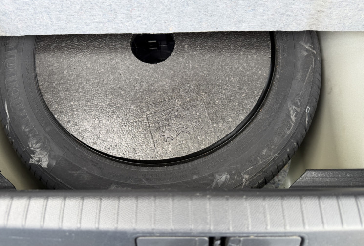 Peugeot 208 1.2 PureTech 100ch S&S Active Business / Entretien Peugeot / Kit distrib fait fin 2025