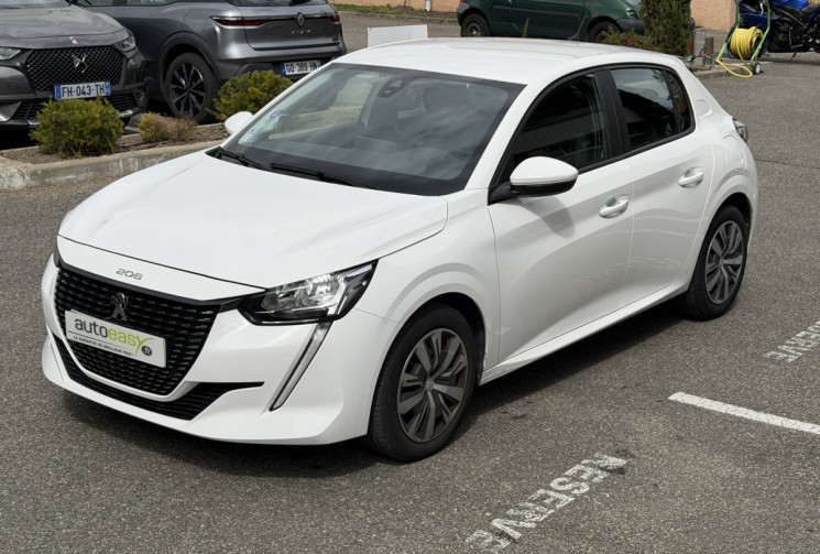 Peugeot 208 1.2 PureTech 100ch S&S Active Business / Entretien Peugeot / Kit distrib fait fin 2025