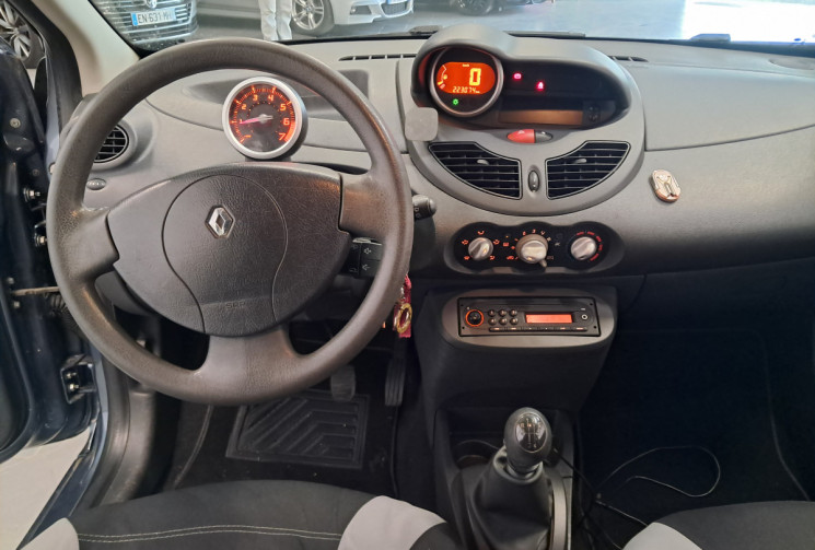 Renault Twingo 1.2 LEV 16v 75ch Dynamique clim - REVISION DISTRI OK -