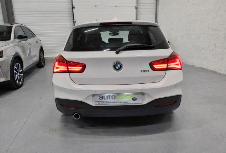 BMW Série 1 1116i pack M / cuir dakota / origine france
