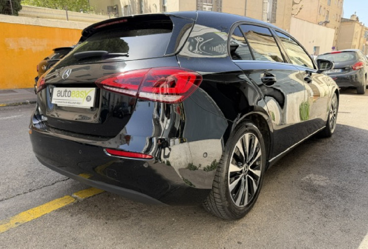 Mercedes Classe A 180 7G-DCT 136 cv progressive Line / Carplay / camera / 