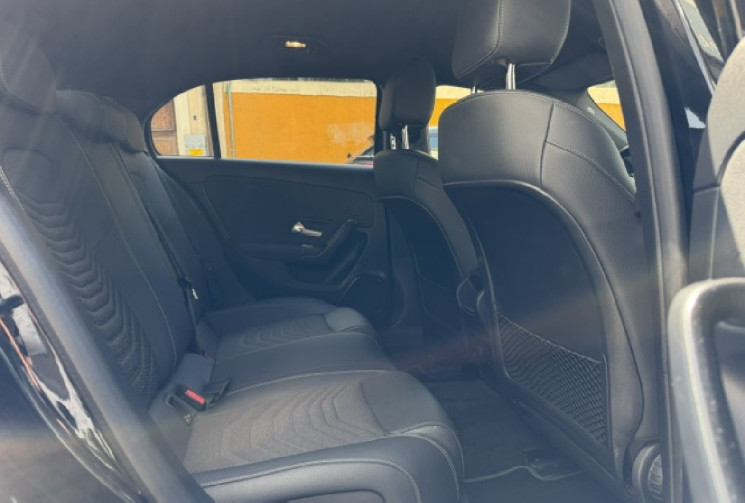 Mercedes Classe A 180 7G-DCT 136 cv progressive Line / Carplay / camera / 