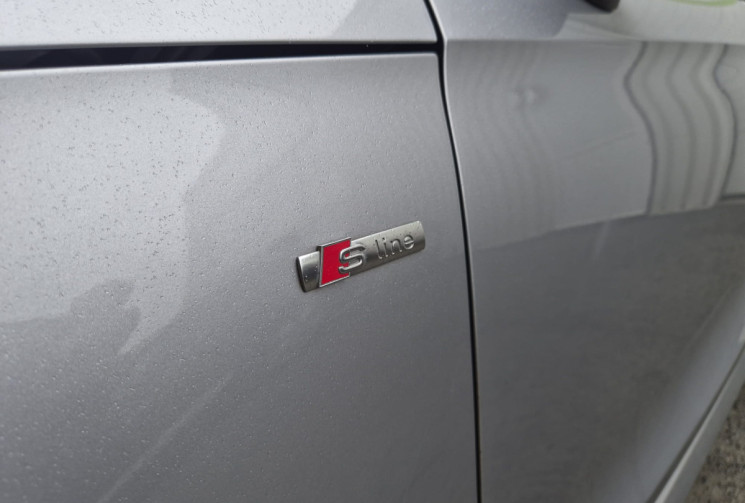 Audi A1 SPORTBACK  I Phase 2 SPORTBACK 95 CV * S-LINE * BI-TON * BT 