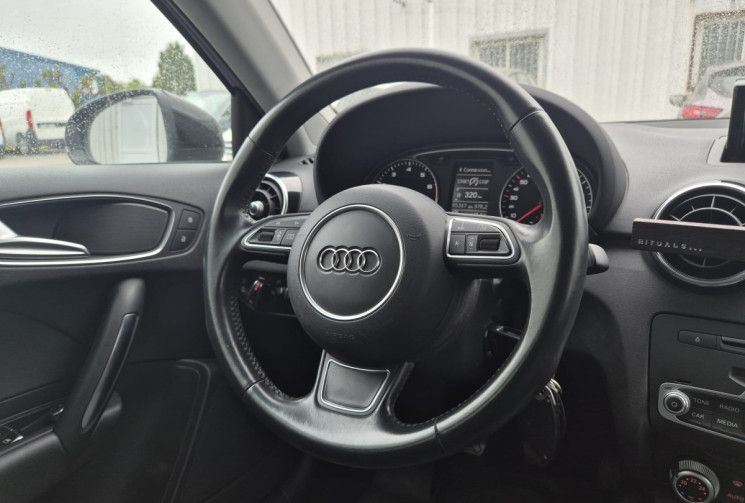 Audi A1 SPORTBACK  I Phase 2 SPORTBACK 95 CV * S-LINE * BI-TON * BT 