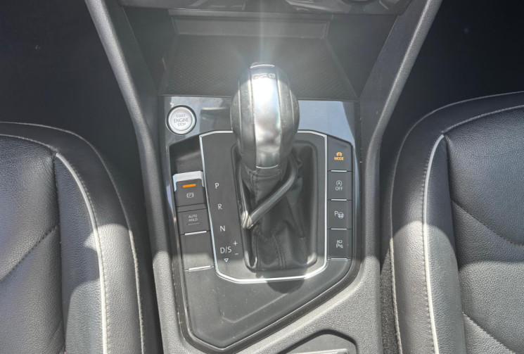 Volkswagen Tiguan  Volkswagen Tiguan