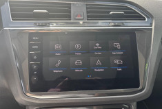 Volkswagen Tiguan  Volkswagen Tiguan